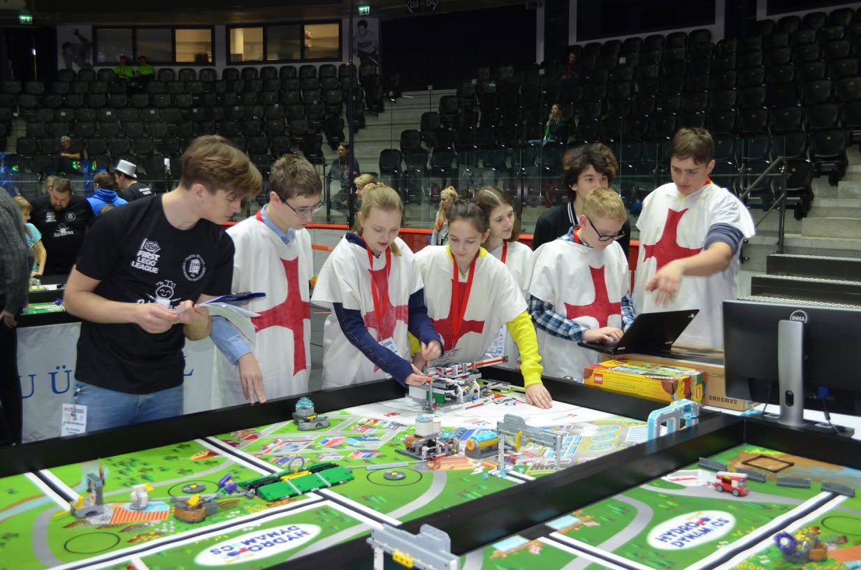 Команда Digirobo на финале FIRST LEGO League